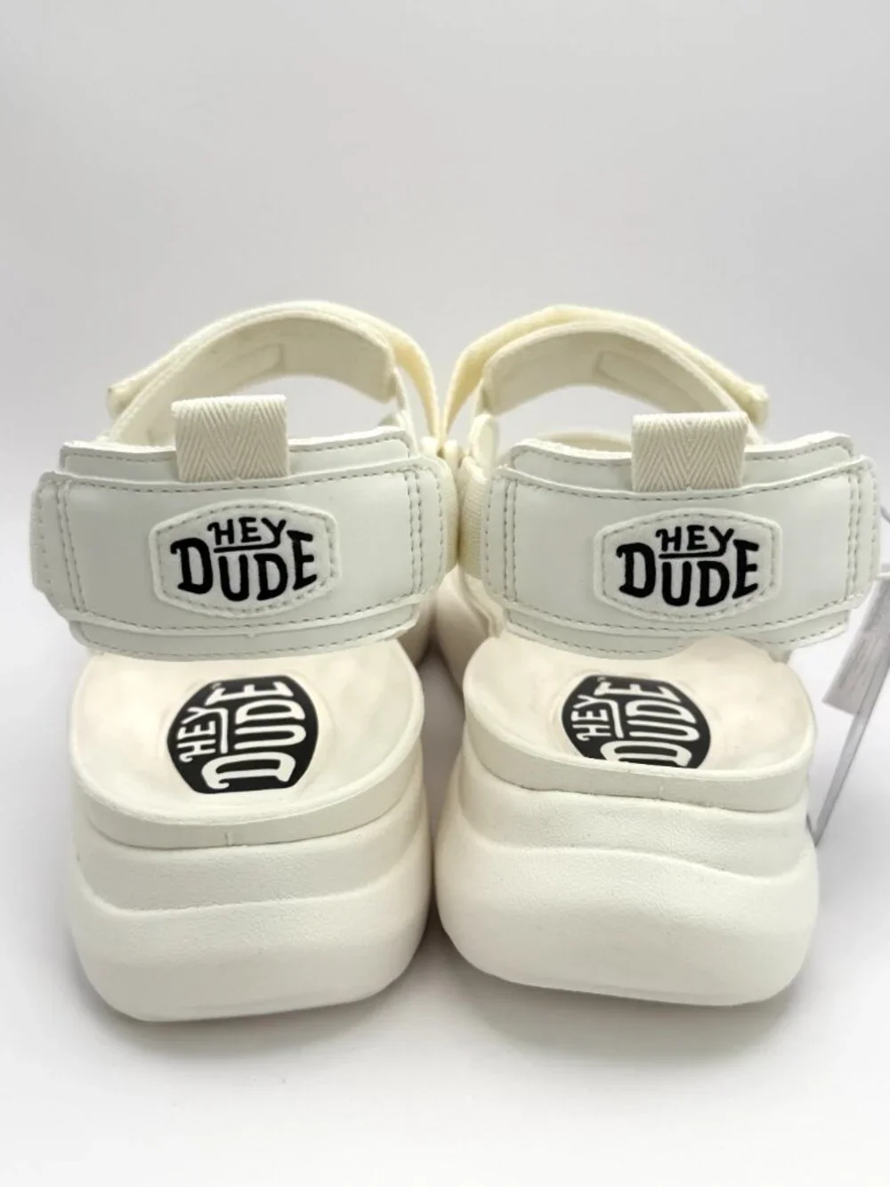 Hey Dude brand new